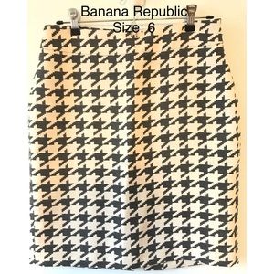 Banana Republic Herringbone Pencil Skirt